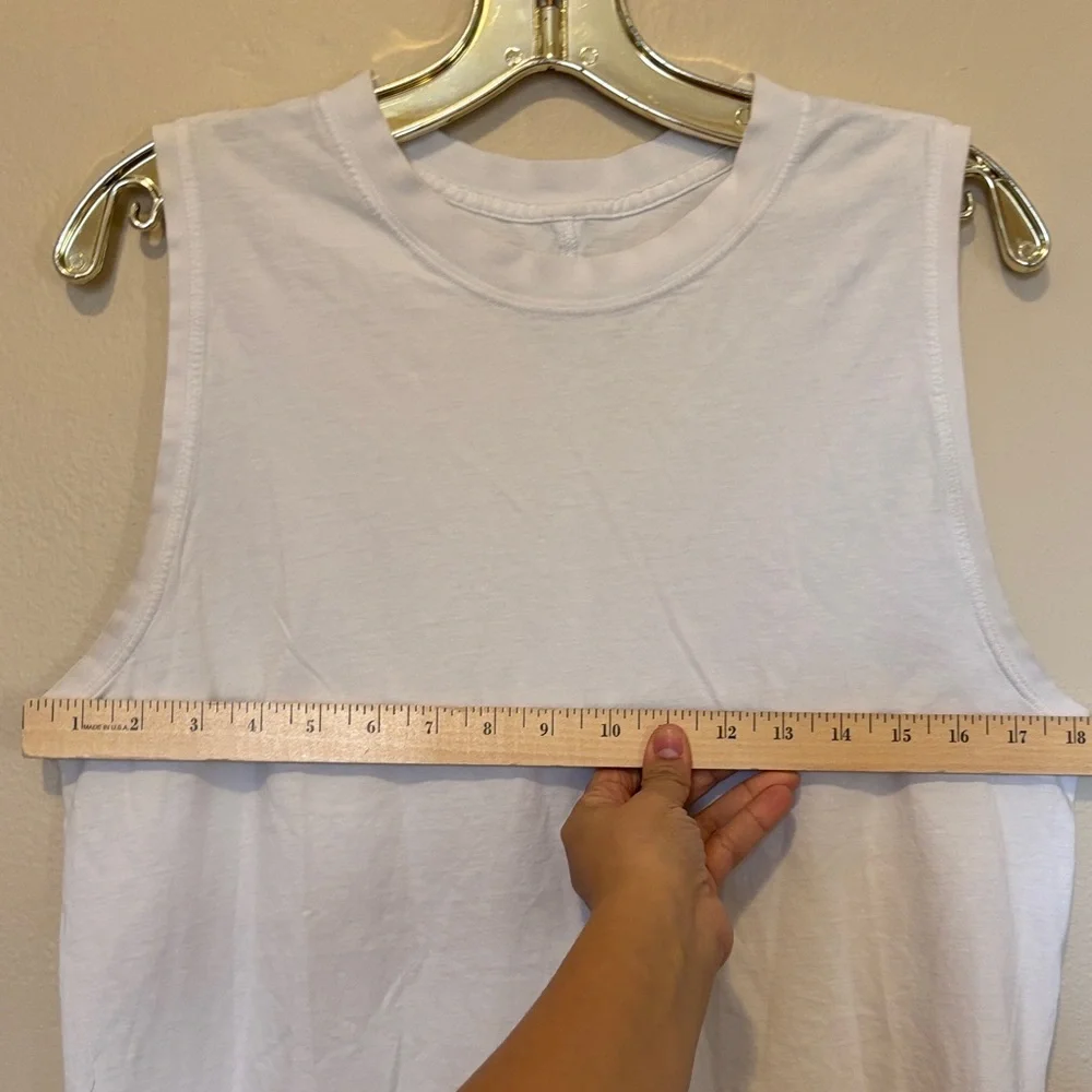 Lululemon Athletica White Muscle Tee - Picture 1 of 6